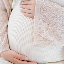 目前，高数值孔径🎯极紫外光刻技术展🤣🌋现出巨大⛴⚖的潜力，有望实🛹现其在尺寸微缩🧖‍♂️